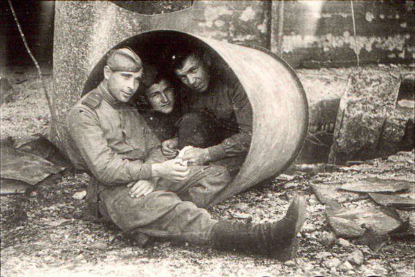 История в фотографиях