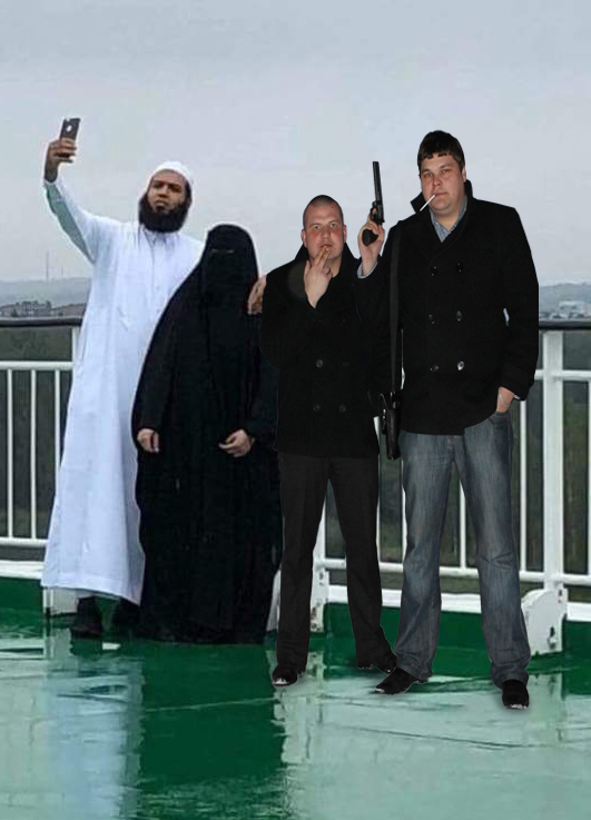 Фотожаба: Мамкины бандиты