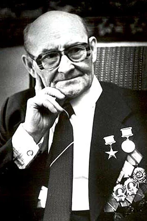 Папаша «Макаров»