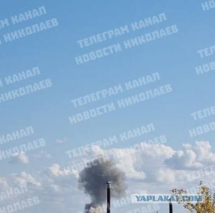 Пожар на газзаводе начался в результате атаки БПЛА в Оренбургской области