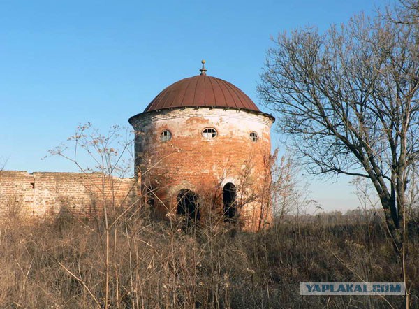 10 самых жутких заброшенных мест в России