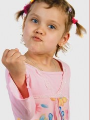 В гипермаркете "Глобус" города Щелково мужчина избил свою дочь и спокойно ушел с помощью охраны