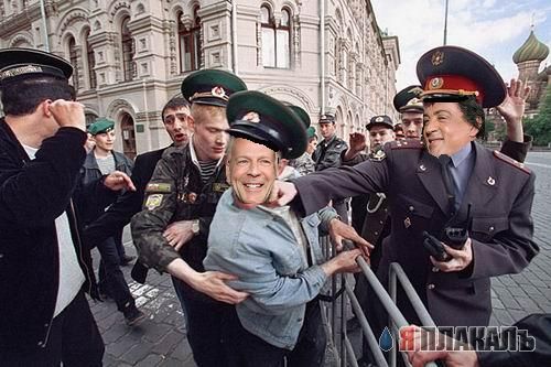 Фотожаба: Брюс и Рокки