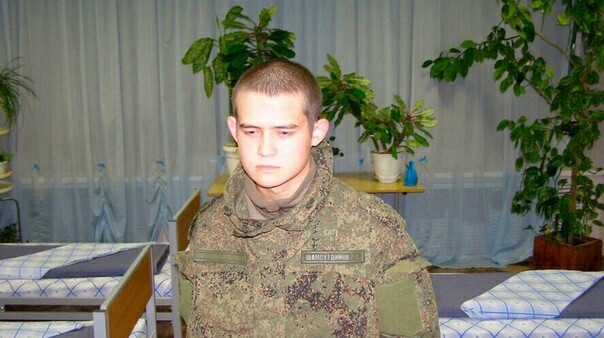 Петиция с требованием оправдать и отпустить из под стражи рядового, расстрелявшего 8 человек.