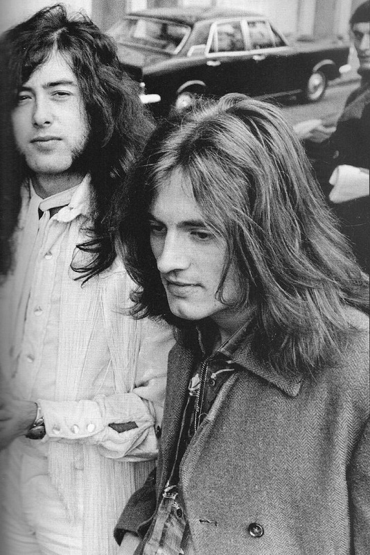 Музыка и музыканты: John Paul Jones