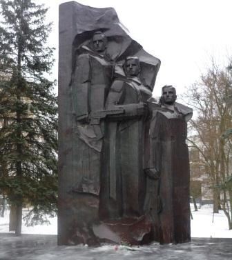 Памятники Великой Отечественной...