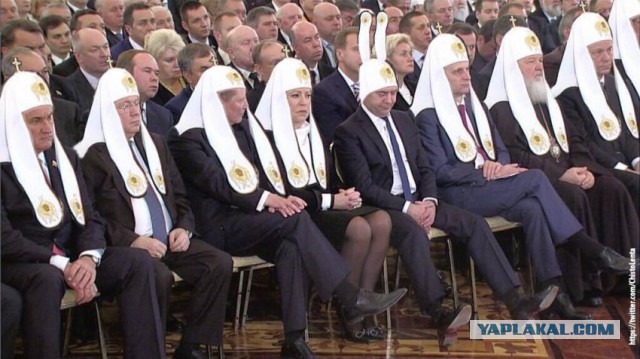 Кадило крутится, лавэха мутится