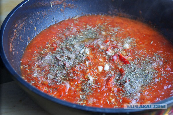 Острая пицца, С курицей и креветками