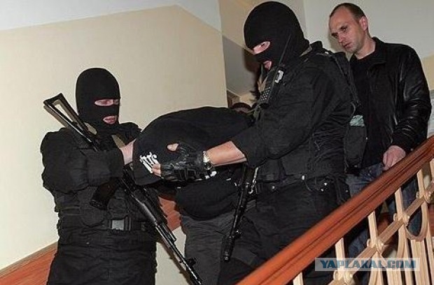 6 способов вскрыть банкомат