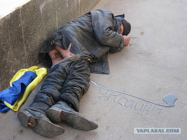 Майданы в котлах лихо хлопают руззких десантников