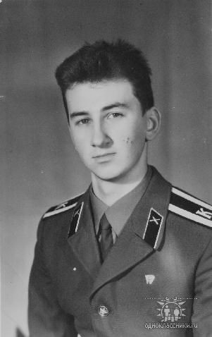Мужики! Давайте свои фото в армии и сейчас!