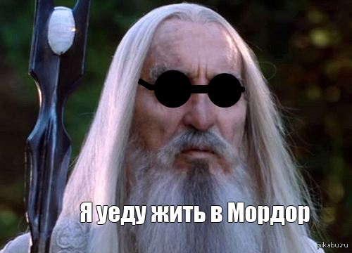 "Это вообще ни на что не похоже": над Екатеринбургом "загорелось" небо
