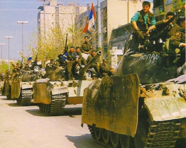 Подборка атмосферных фотографий из 90-х