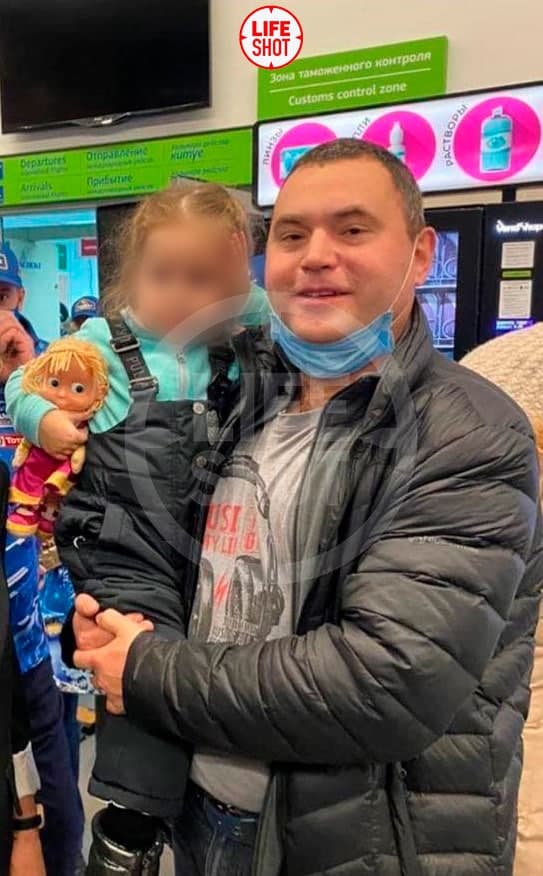 Житель Набережных Челнов отомстил маленькой девочке за то, что его дочь упала с качелей.