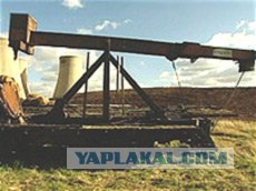 Старый каскадёр защитил дом катапультой