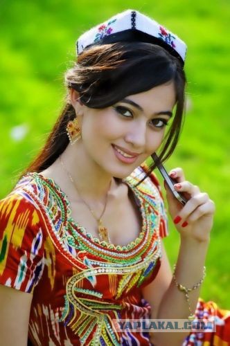 Таджикские девушки.