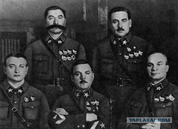 Был ли расстрелян «цвет» командного состава РККА и была ли РККА блестяще обучена в 1937–1938 годах.