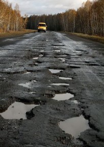Автопилот Tesla Model S 2019 не справился с управлением и стал причиной гибели двух пассажиров