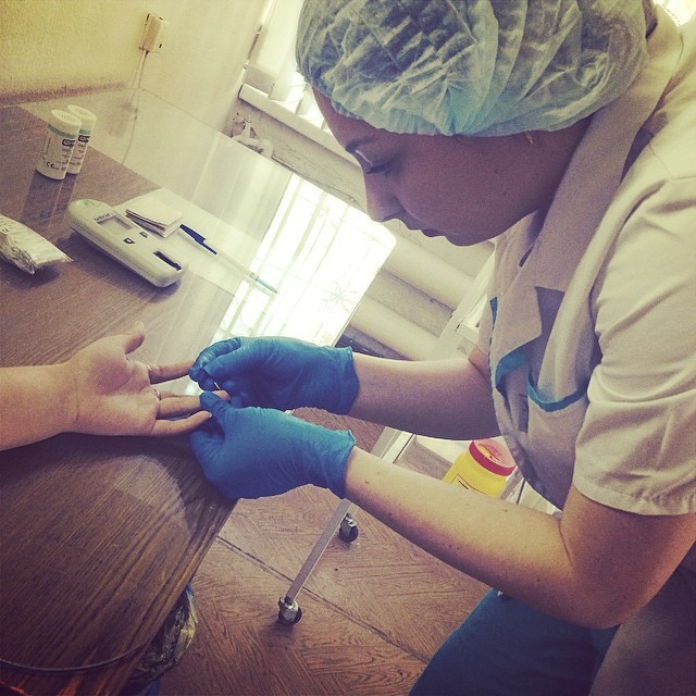 Люди в белых халатах: из инстаграма медработников