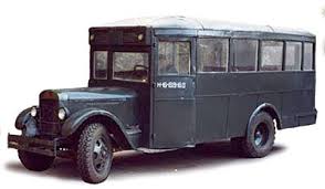 18 самых запоминающихся автомобилей из мира кино
