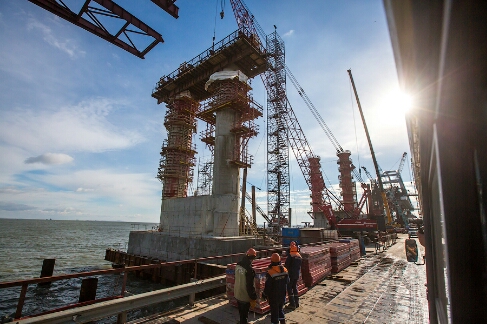 Стройка века, или как строят Крымский мост. Фоторепортаж