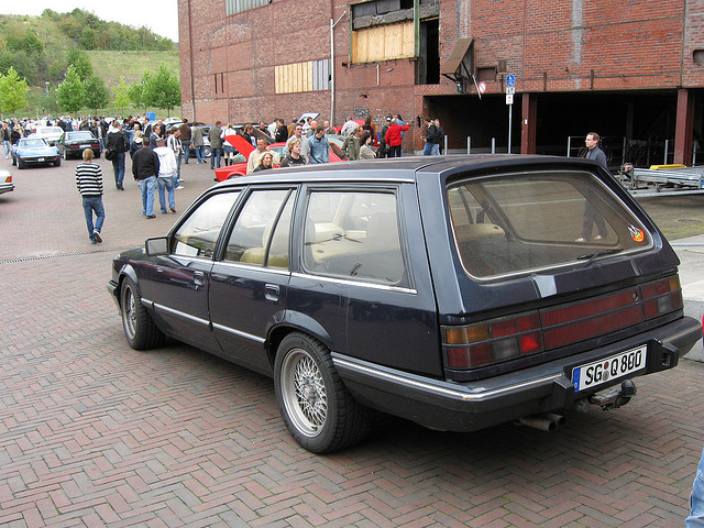 Игра на ЯПе: Угадай АВТО-6