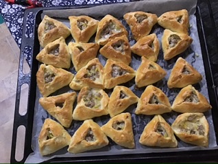 Гнобят, а потом кричат, что мужиков не осталось: психолог — о том, почему мужчина «не должен»