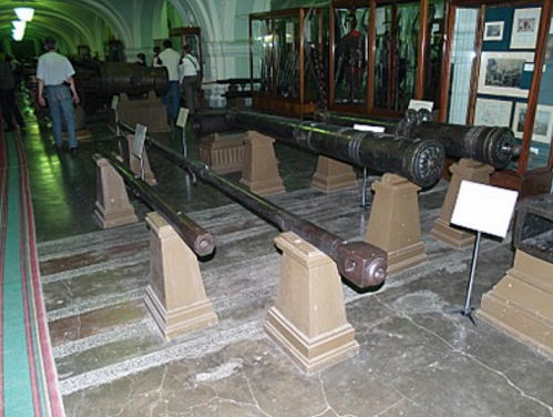 Шмайсер и Калашников