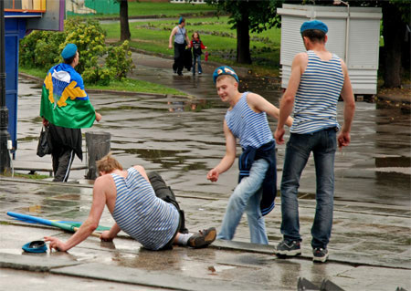 Поздравляем с Днём ВДВ!
