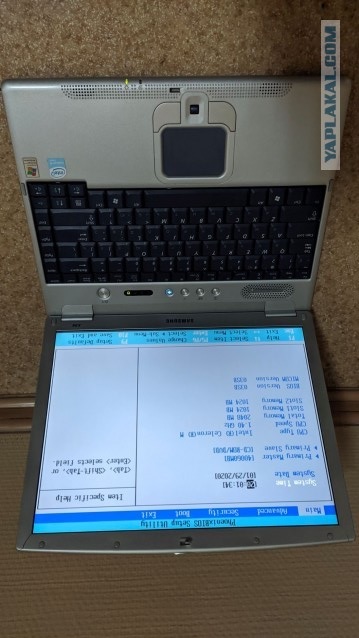 Ноутбук SAMSUNG X06