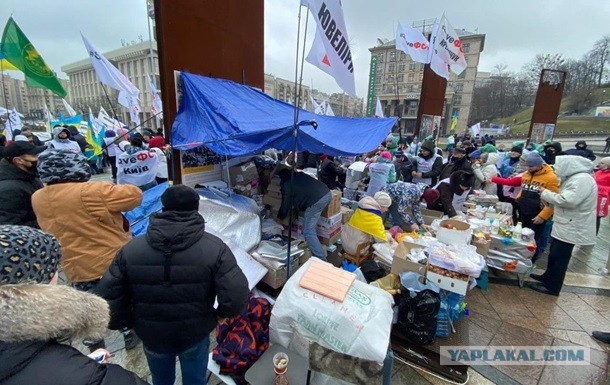 Мэр Оттавы признал, что власти не контролируют ситуацию