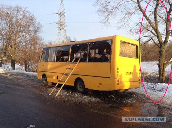 Видео растреляного автобуса под Волновахой