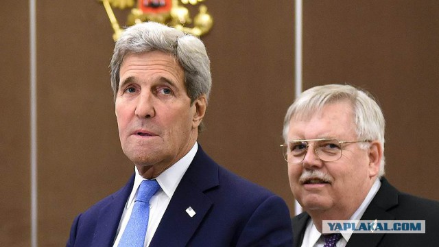 Делегация США драпает через кусты