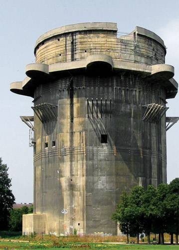 Зенитные башни нацистов