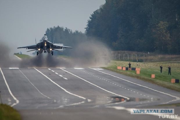 Перевозка СУ-34 удивила американские СМИ