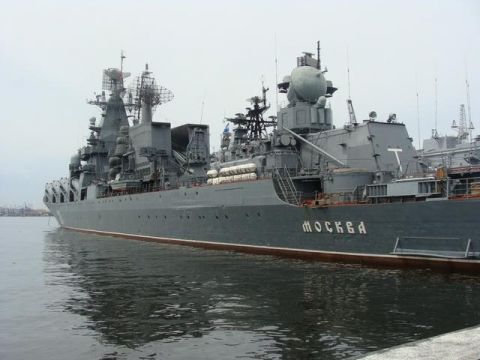 Сообщения о затоплении крейсера "Москва" были преждевременны