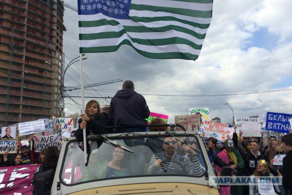 "Здесь вам не Москва". Монстрация 2016.