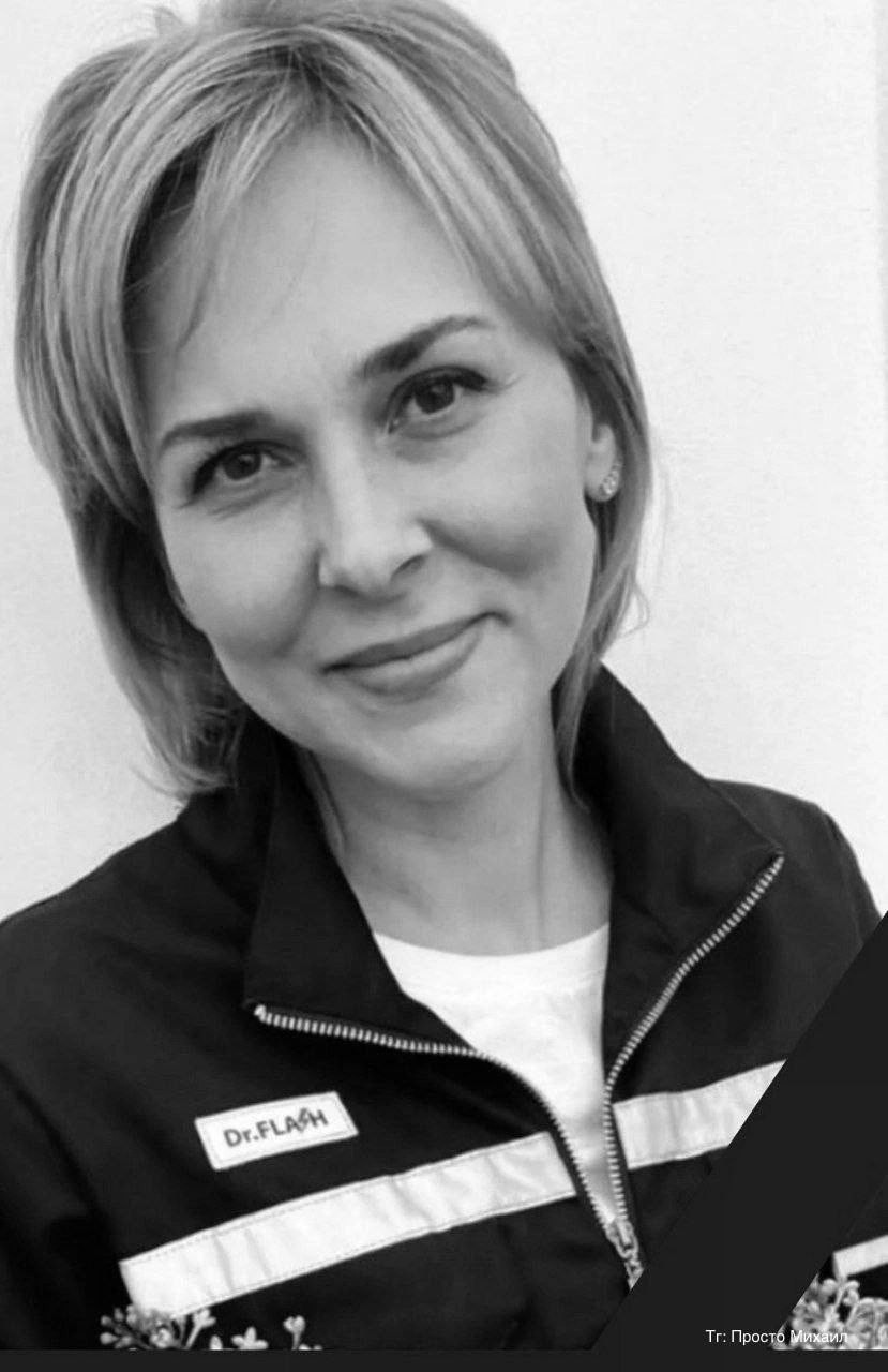 Фельдшеров Ольгу Любимову и Марину Паровышник, погибших в ДТП на проспекте Славы, включили в Аллею славы медицинских работников Белгородской области.