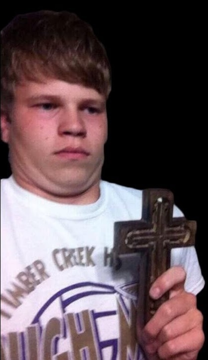 Тюменский адвокат пригрозил адом для судьи за арест подростков