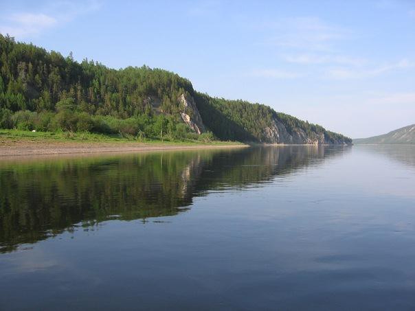 Река Лена. На самодельном плоту