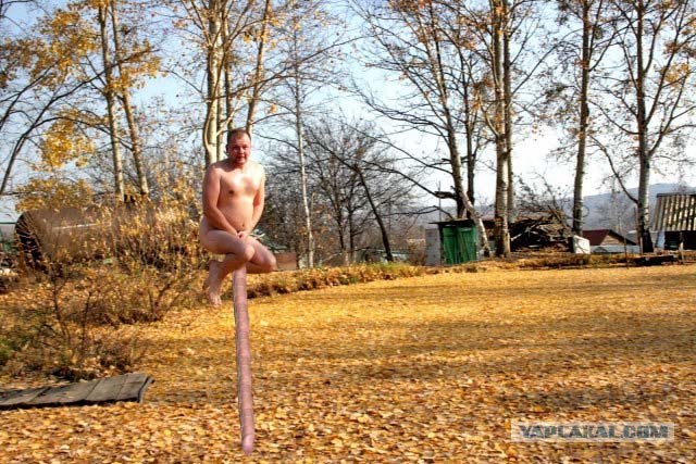 Осень наступила, падают листы