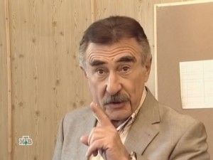 Двое мужчин заблудились в красноярских лесах и неделю питались одними ягодами. В конце их ждал бонус в виде сгущенки