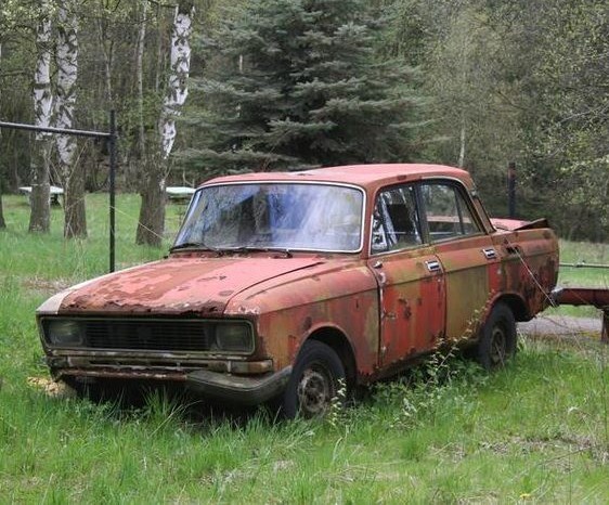 АвтоВАЗ признал ошибку: угрожавшие жизни Весты будут перепрошиты бесплатно