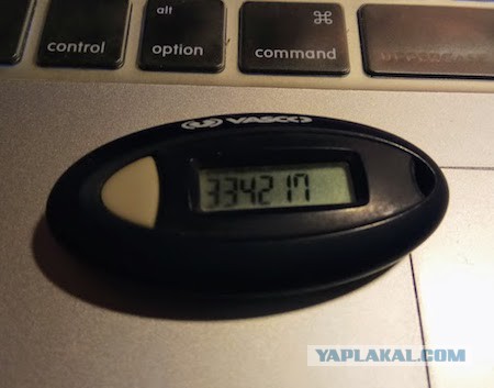 Не выбрасывайте чеки! По ночам они рылись в переполненных урнах у банкоматов