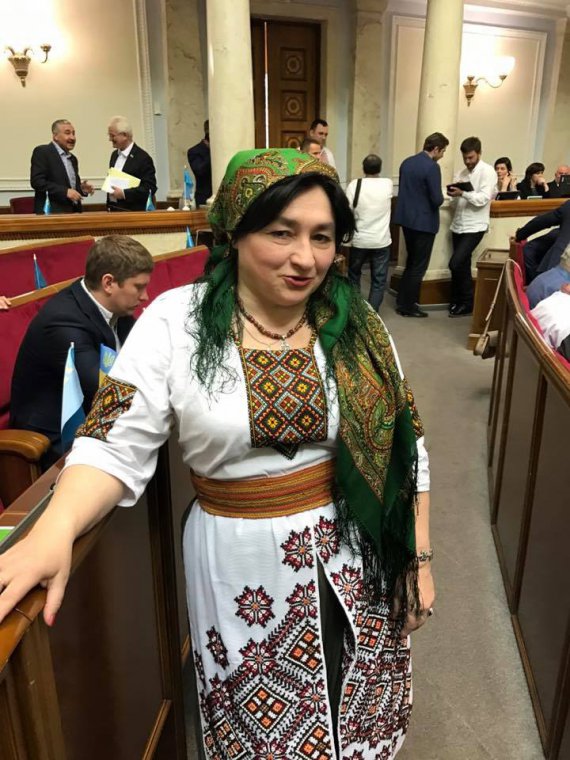Чиновницы, чей стиль вызывает и смех и слёзы