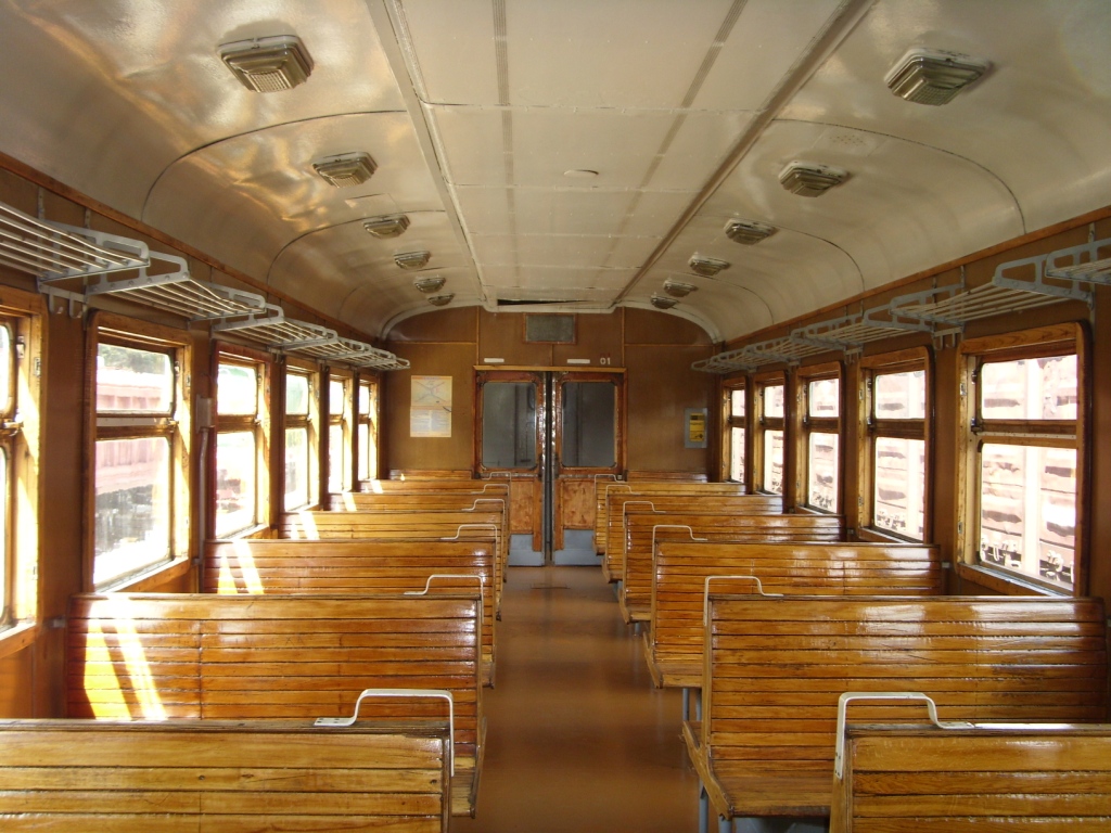 Электричка старого образца