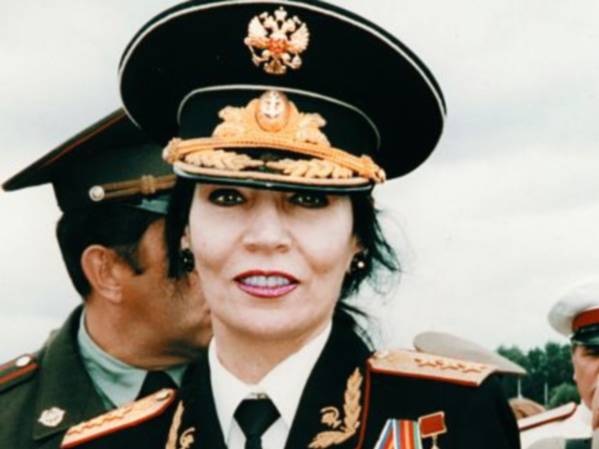 Джуна генерал