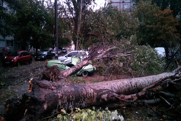 Ночной ураган в Днепропетровске, 24.09.2014.