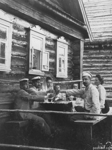 Русское застолье и не только. Фото