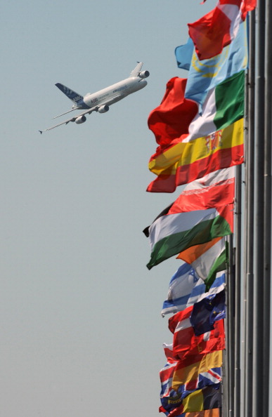 МАКС 2011